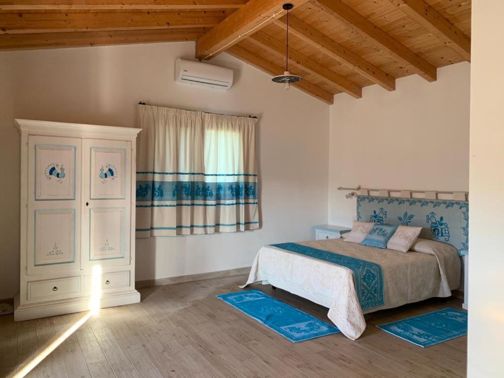 Tenute Venafiorita Loiri Porto San Paolo Экстерьер фото