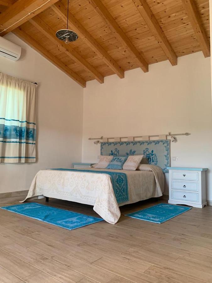 Tenute Venafiorita Loiri Porto San Paolo Экстерьер фото